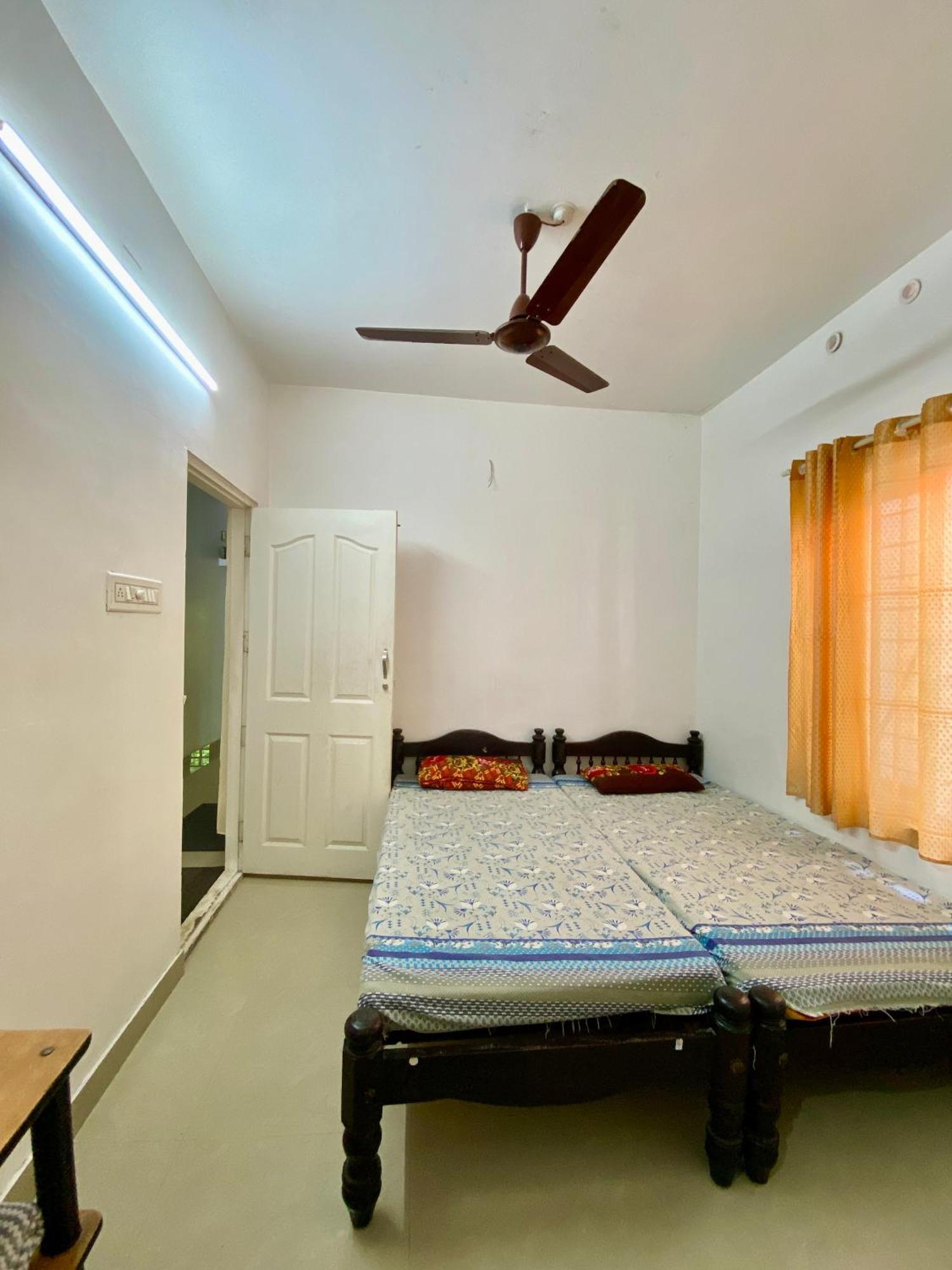 Rajatheeram Beach Homestay & Backwater Cruise Alleppey Alappuzha 외부 사진